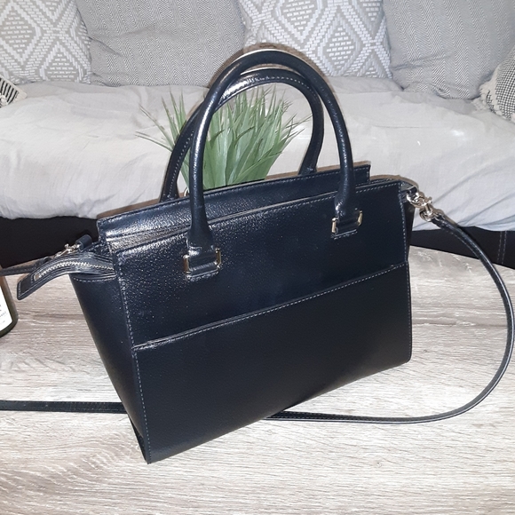 Gone Tomorrow! Large Kate Spade Black Bag - Picture 3 of 8